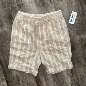 NWTS Old Navy Tan and White Strip Shorts